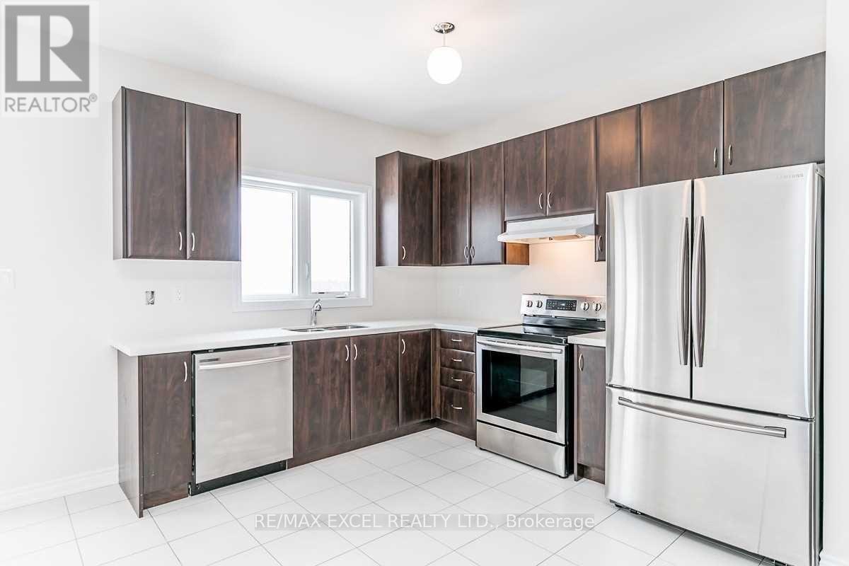 1150 Peelar Crescent, Innisfil, Ontario  L0L 1W0 - Photo 8 - N12081294