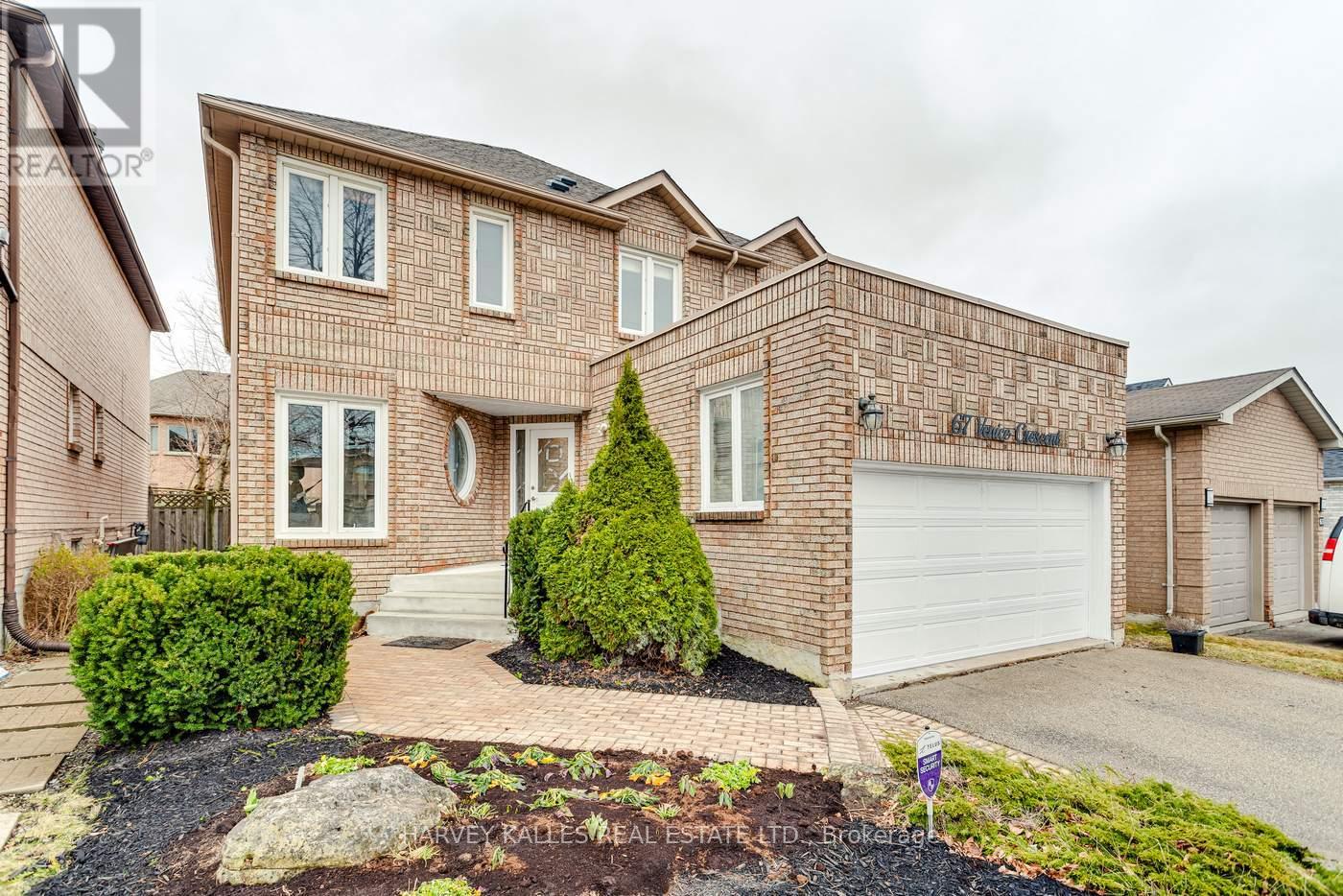 Property at 67 VENICE CRESCENT image 2