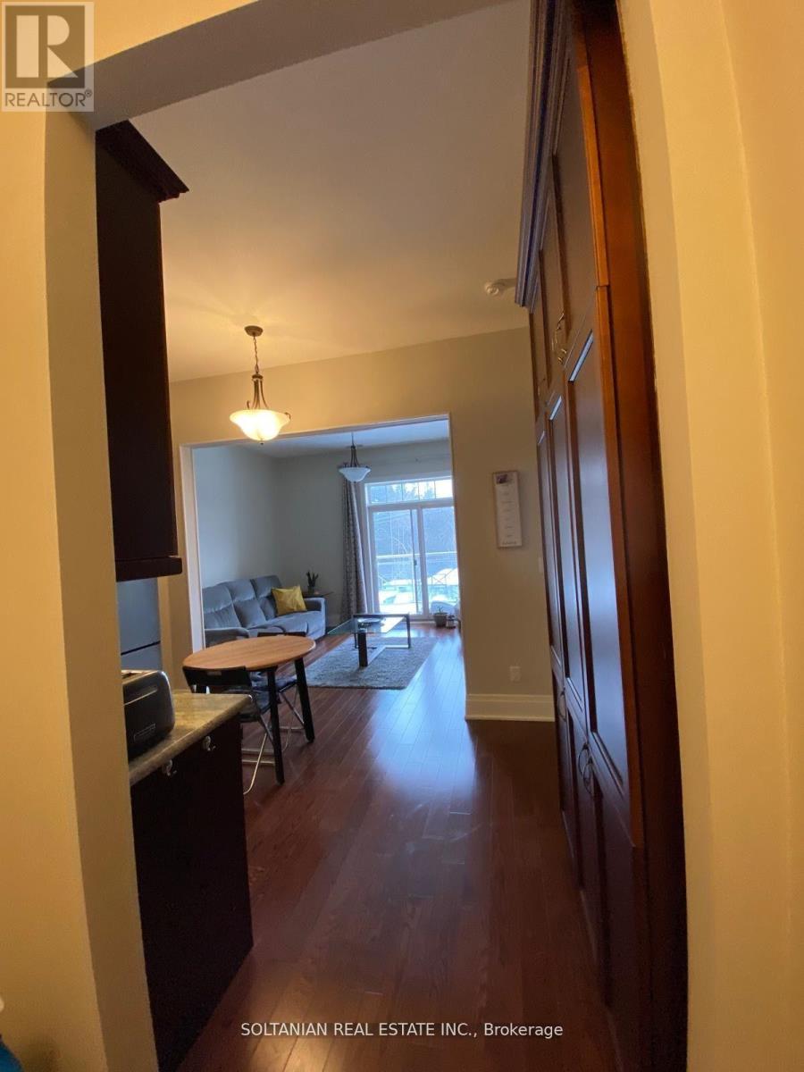 425 - 80 Burns Boulevard, King, Ontario  L7B 0B3 - Photo 11 - N12081319