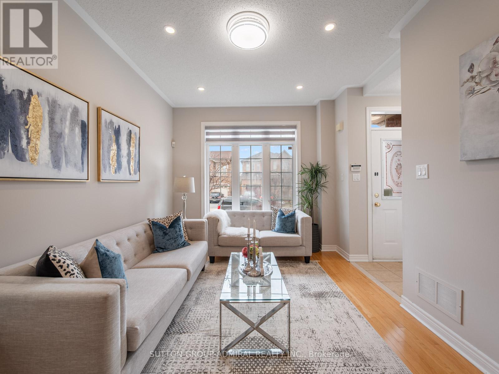 Property at 58 SAINT DAMIAN AVENUE image 4