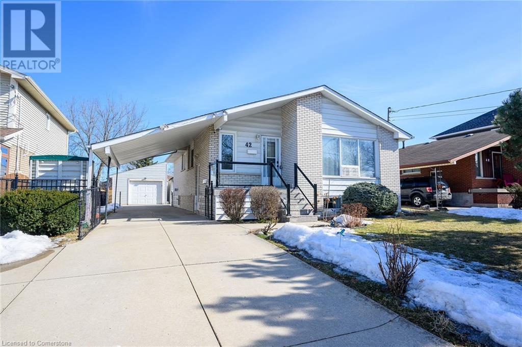 Property at 42 WARWICK Road image 2