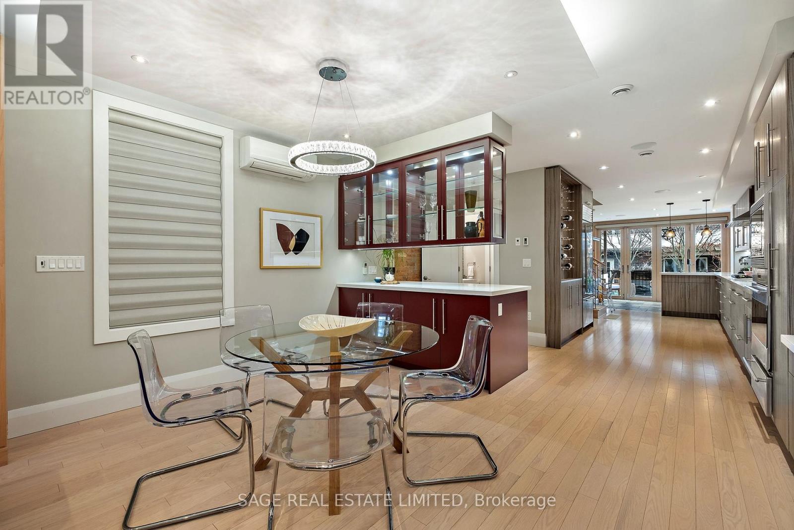 Property at 750 CRAWFORD STREET image 5
