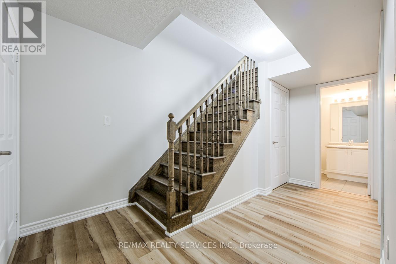 117 - 200 Veterans Drive, Brampton (Northwest Brampton), Ontario  L7A 4S6 - Photo 17 - W12081339