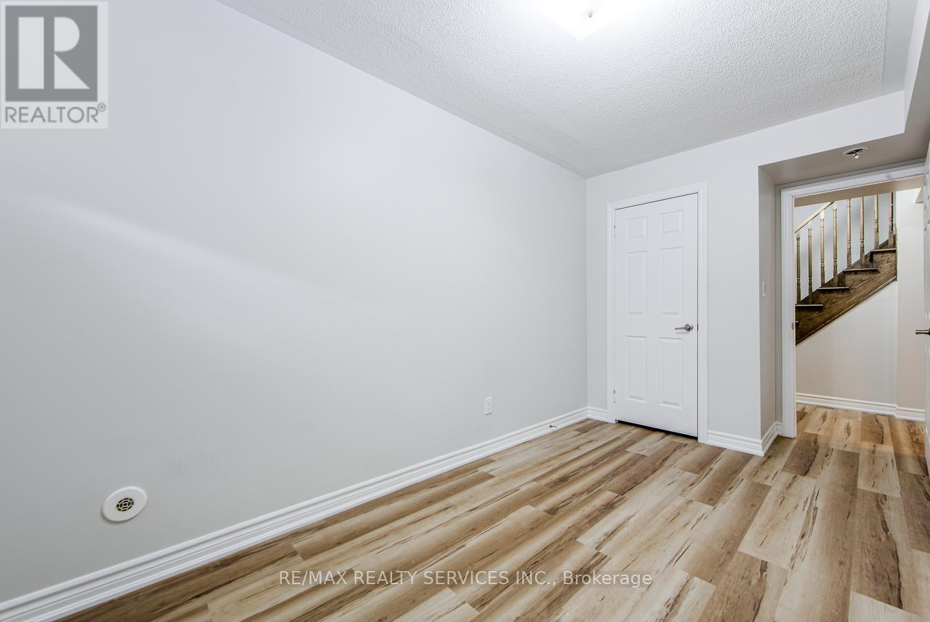 117 - 200 Veterans Drive, Brampton (Northwest Brampton), Ontario  L7A 4S6 - Photo 26 - W12081339