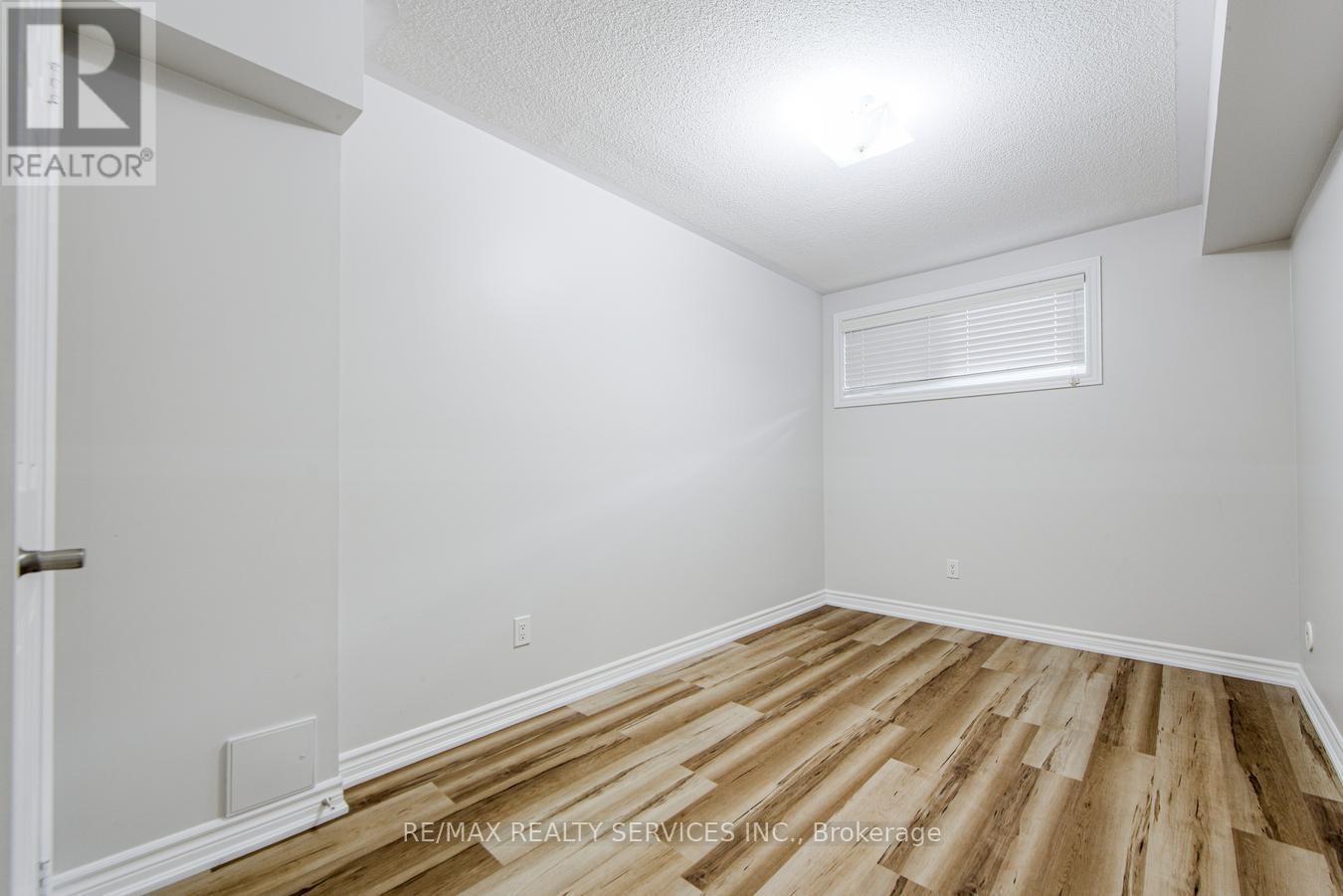 117 - 200 Veterans Drive, Brampton (Northwest Brampton), Ontario  L7A 4S6 - Photo 27 - W12081339