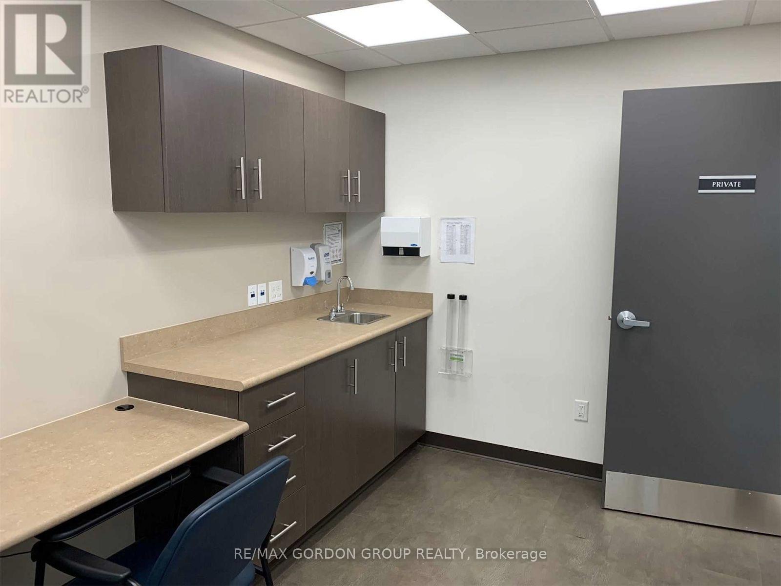 111 A/1 - 245 Dixon Road, Toronto, Ontario  M9P 2M4 - Photo 11 - W12081387