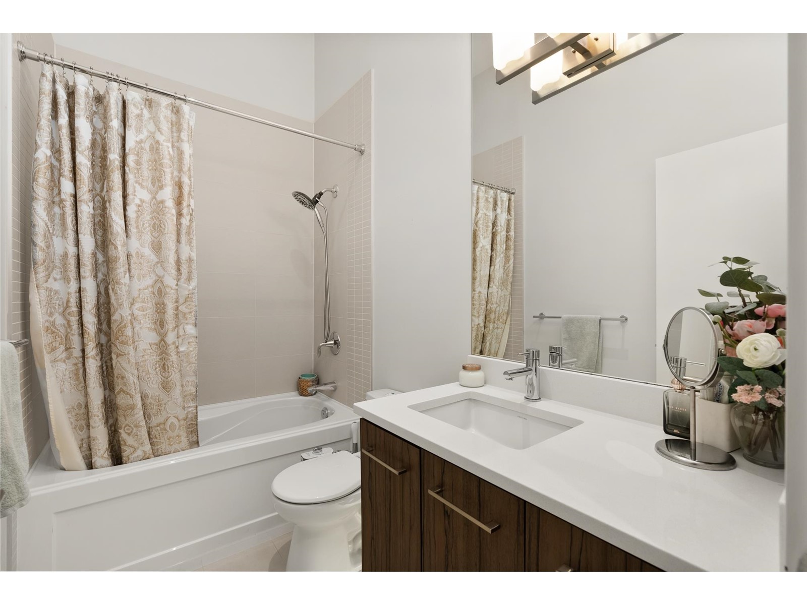 209 13585 16 Avenue, Surrey, British Columbia  V4A 1P6 - Photo 30 - R2989785