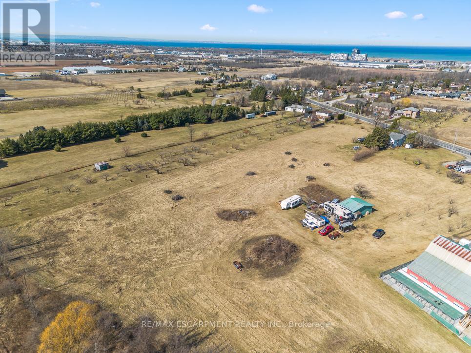 425 Main Street W, Grimsby, Ontario  L3M 1T1 - Photo 4 - X12081352