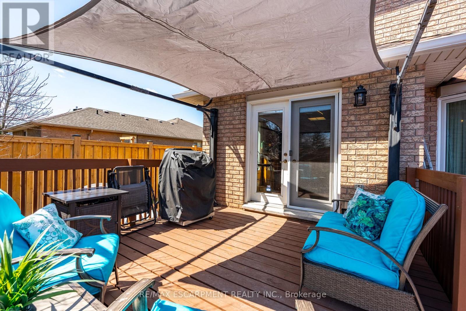 10 Shadowdale Drive, Hamilton, Ontario  L8E 5E7 - Photo 40 - X12081407