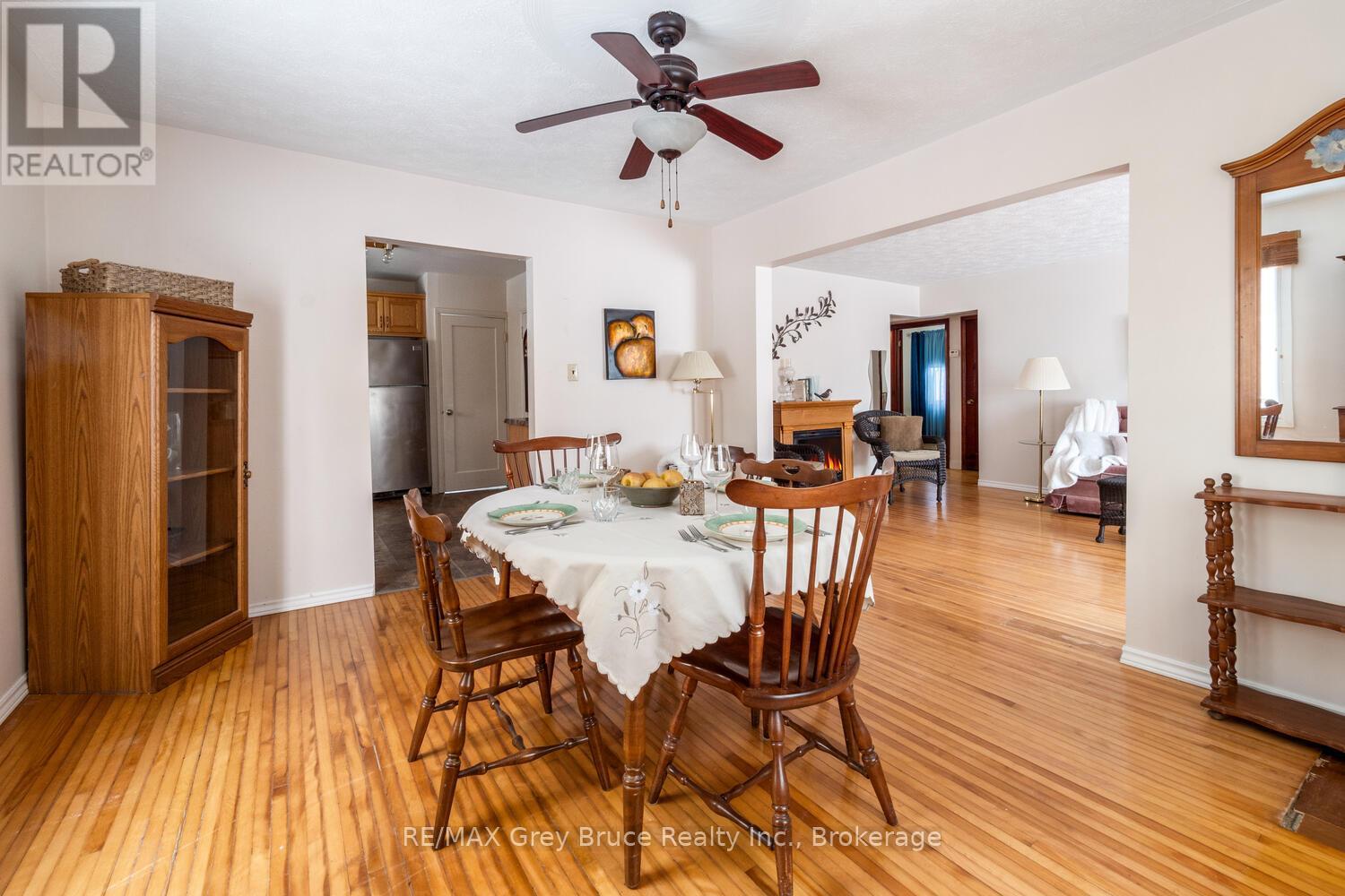 412 Scott Street, South Bruce Peninsula, Ontario  N0H 2T0 - Photo 14 - X12011822