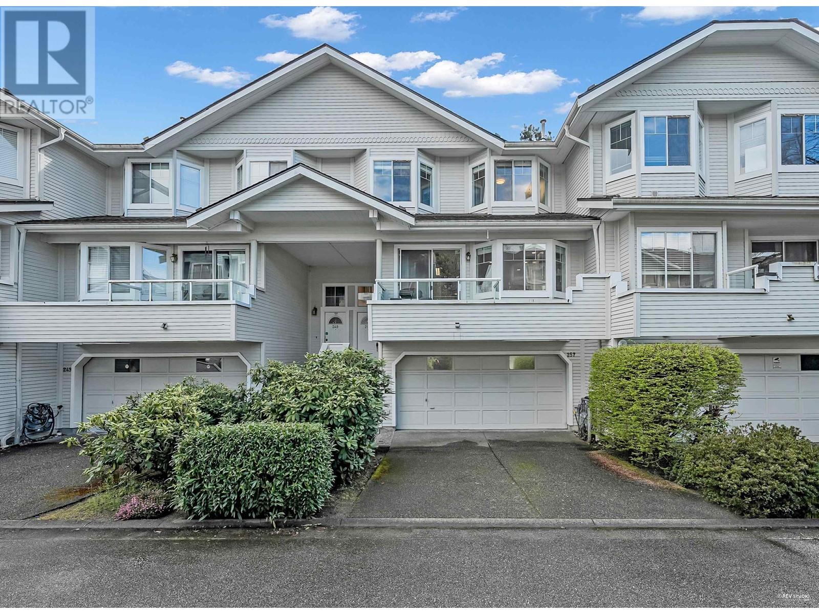 257 Waterleigh Drive, Vancouver, British Columbia  V5X 4T2 - Photo 2 - R2989835