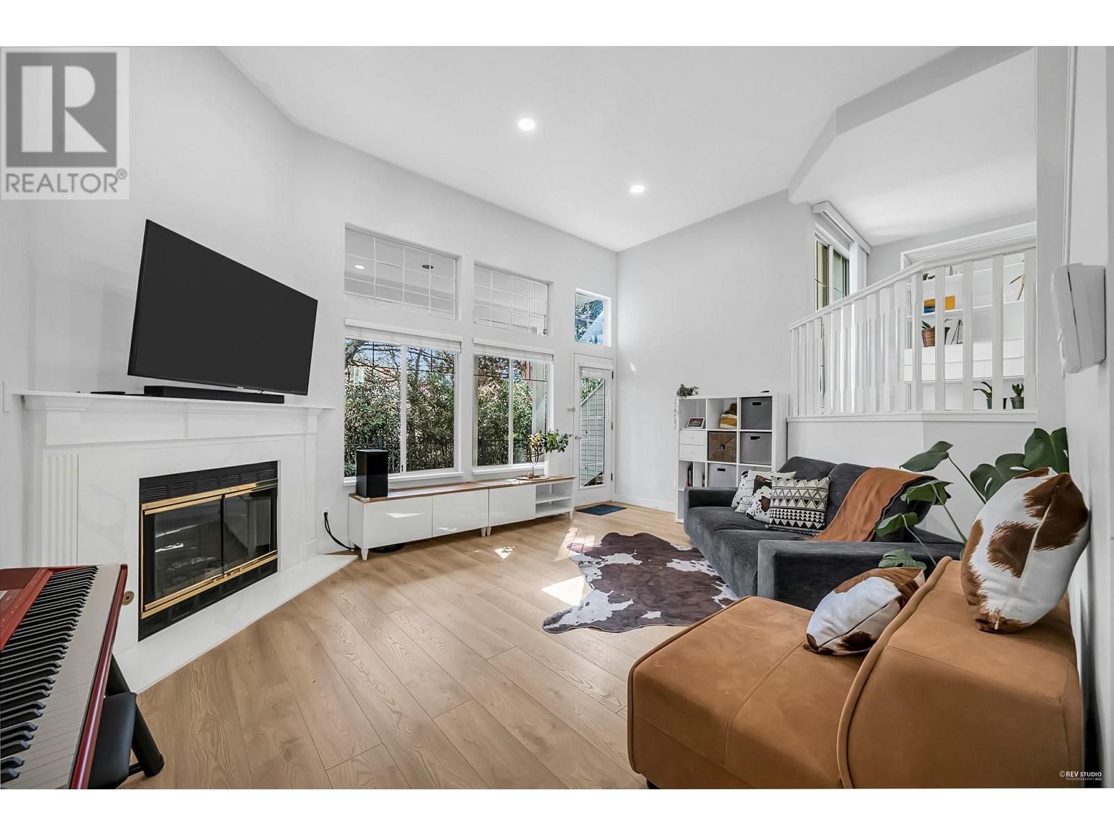 257 Waterleigh Drive, Vancouver, British Columbia  V5X 4T2 - Photo 3 - R2989835