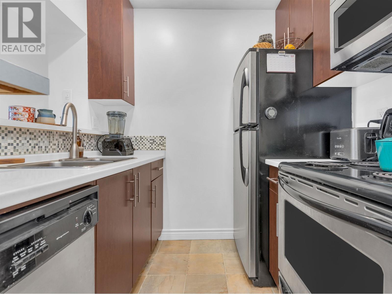 302 2330 Maple Street, Vancouver, British Columbia  V6J 3T6 - Photo 10 - R2989841