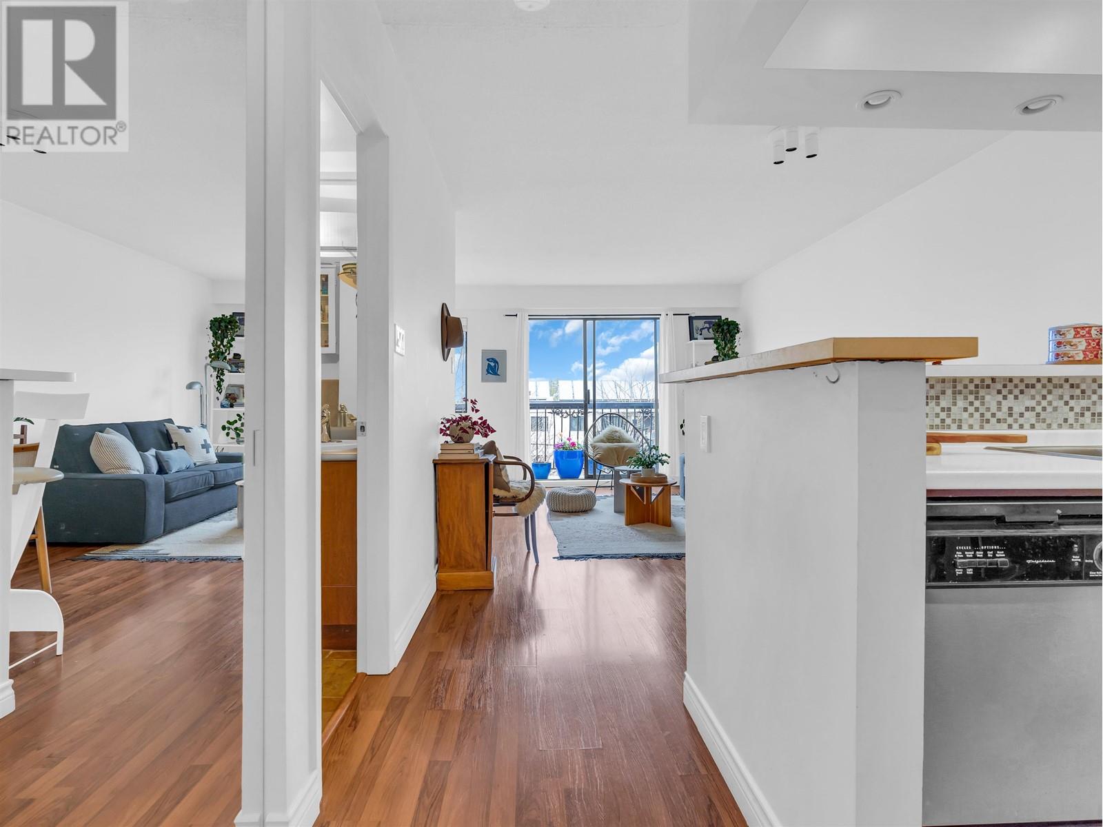 302 2330 Maple Street, Vancouver, British Columbia  V6J 3T6 - Photo 8 - R2989841