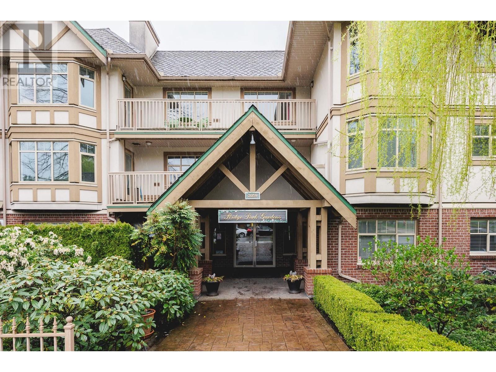 407 2059 Chesterfield Avenue, North Vancouver, British Columbia  V7M 2P4 - Photo 1 - R2987714