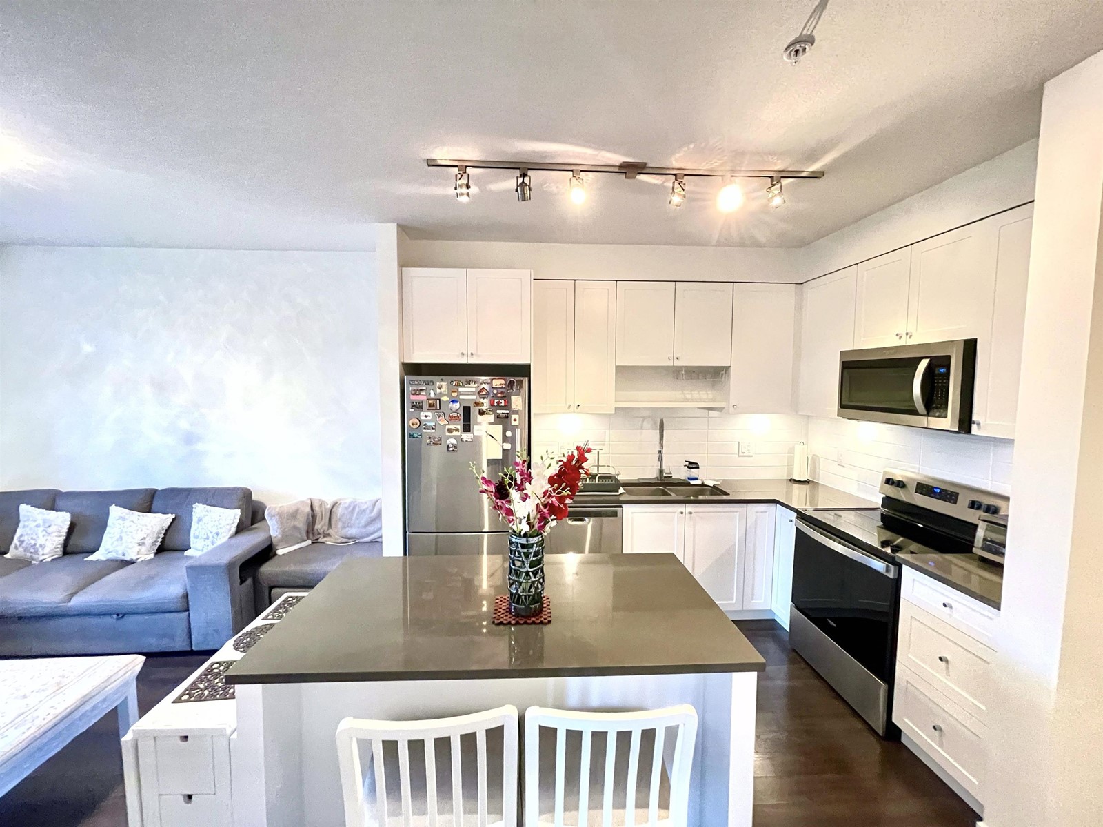 310 13628 81a Avenue, Surrey, British Columbia  V3W 3E2 - Photo 5 - R2988911