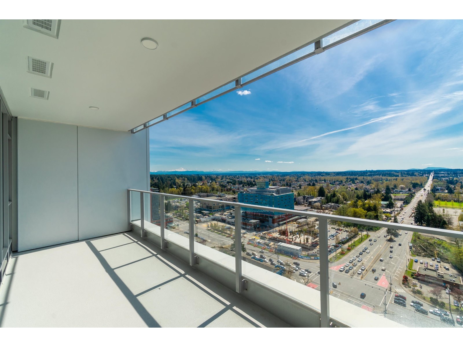 2310 9675 King George Boulevard, Surrey, British Columbia  V3T 0T7 - Photo 10 - R2989552