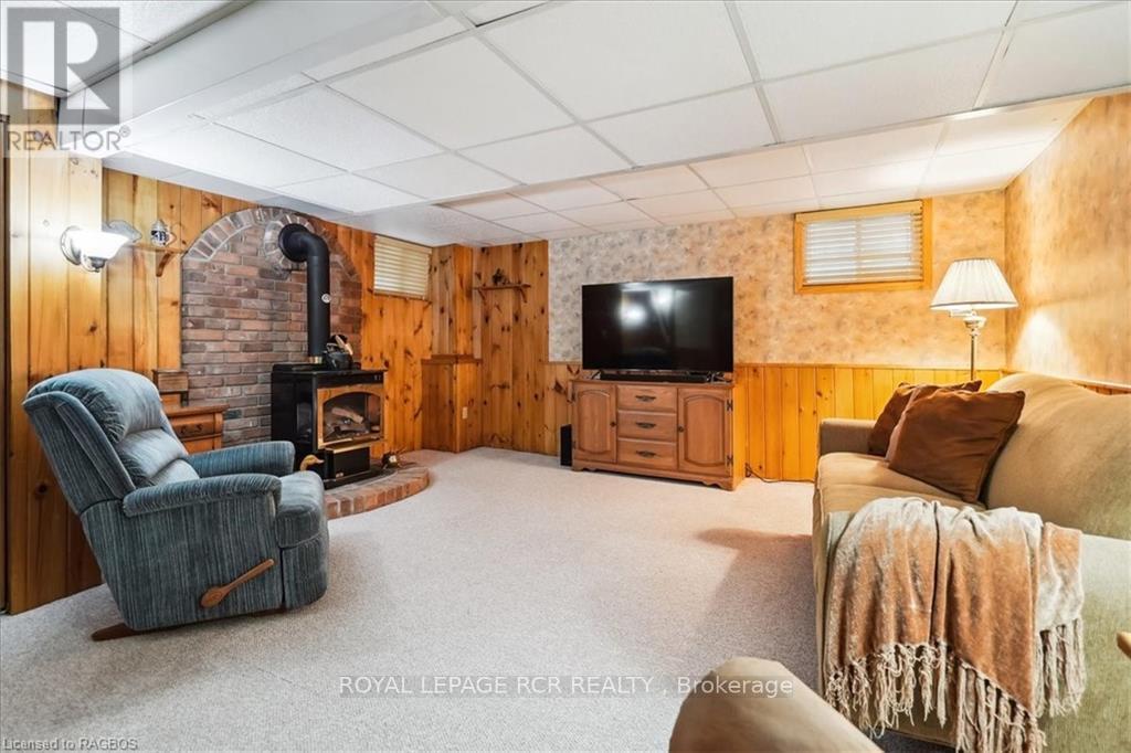 527 5th Street E, Owen Sound, Ontario  N4K 1E2 - Photo 34 - X10847423