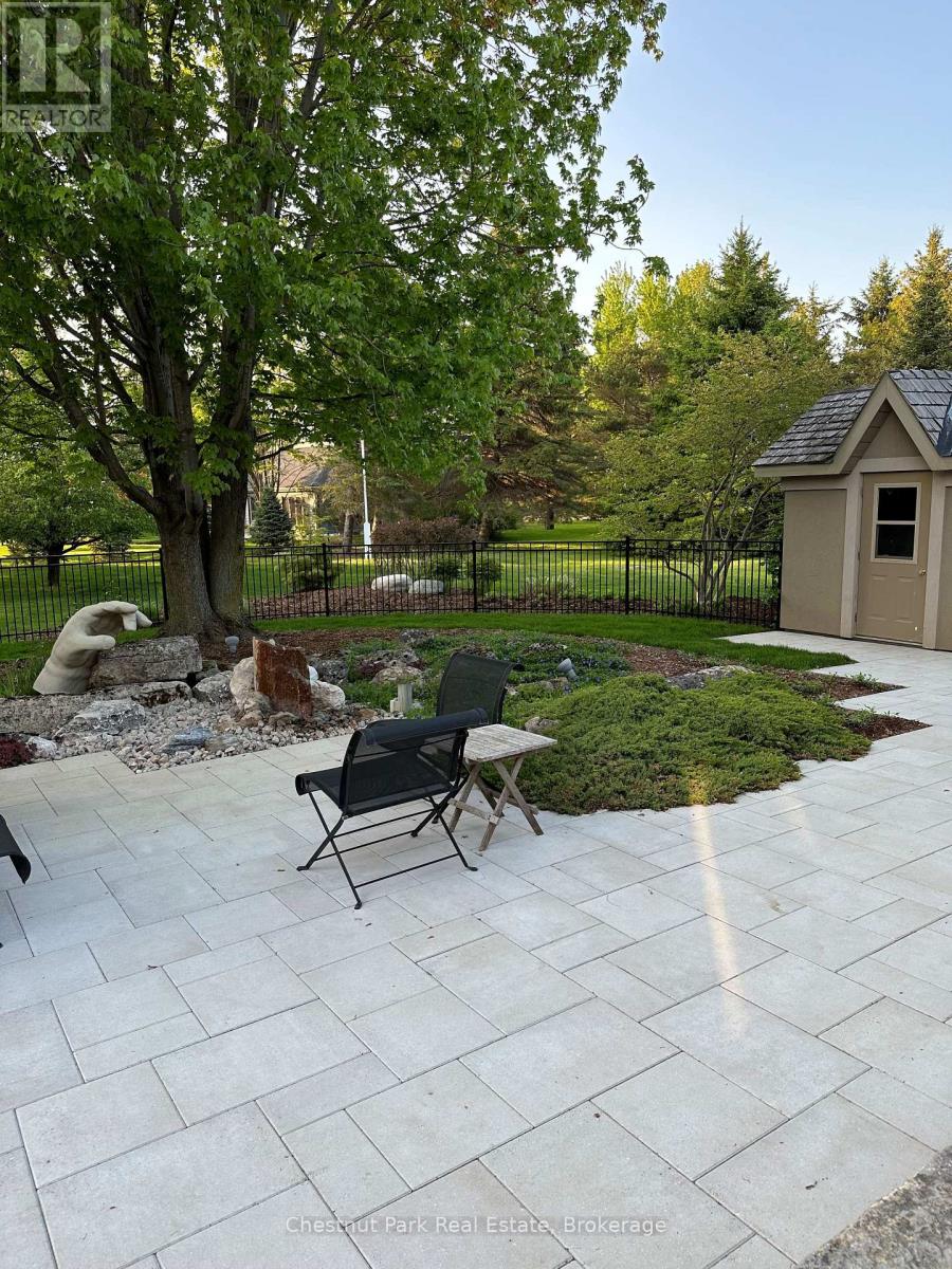 135 Augusta Crescent, Blue Mountains, Ontario  L9Y 0K7 - Photo 36 - X11917257