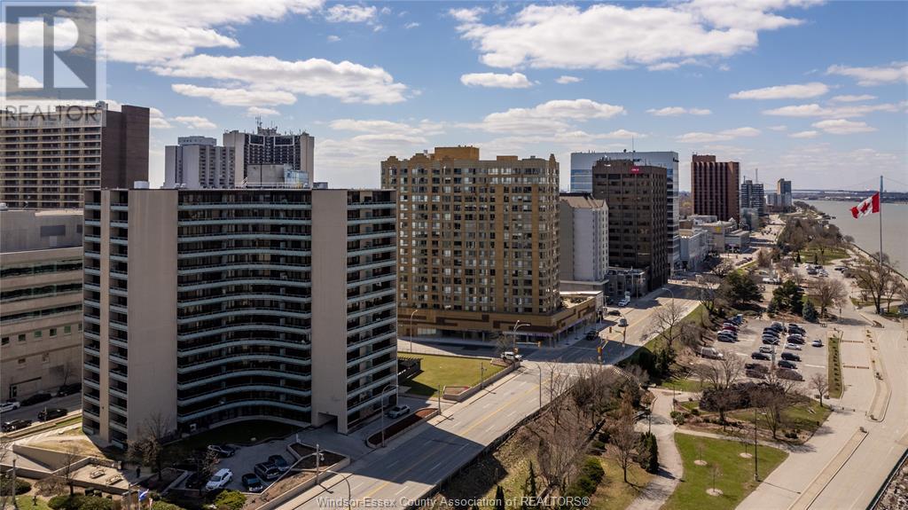 Property at 111 Riverside Drive East Unit# 1609 image 3