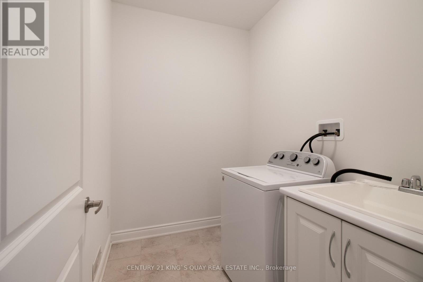 38 Tipp Drive, Richmond Hill, Ontario  L4E 1J3 - Photo 40 - N12073521