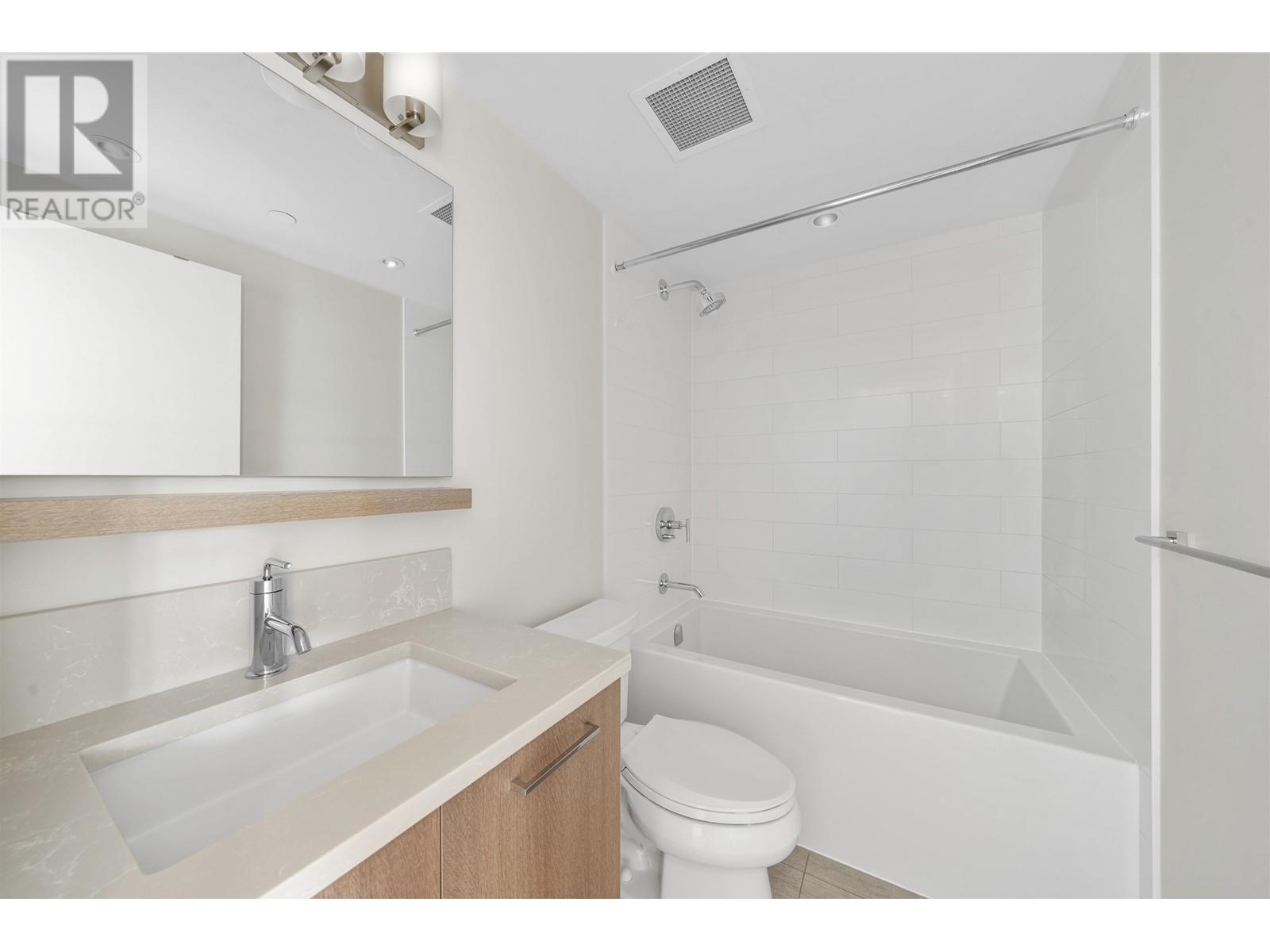 1901 258 Nelson's Court, New Westminster, British Columbia  V3L 0E3 - Photo 26 - R2989730