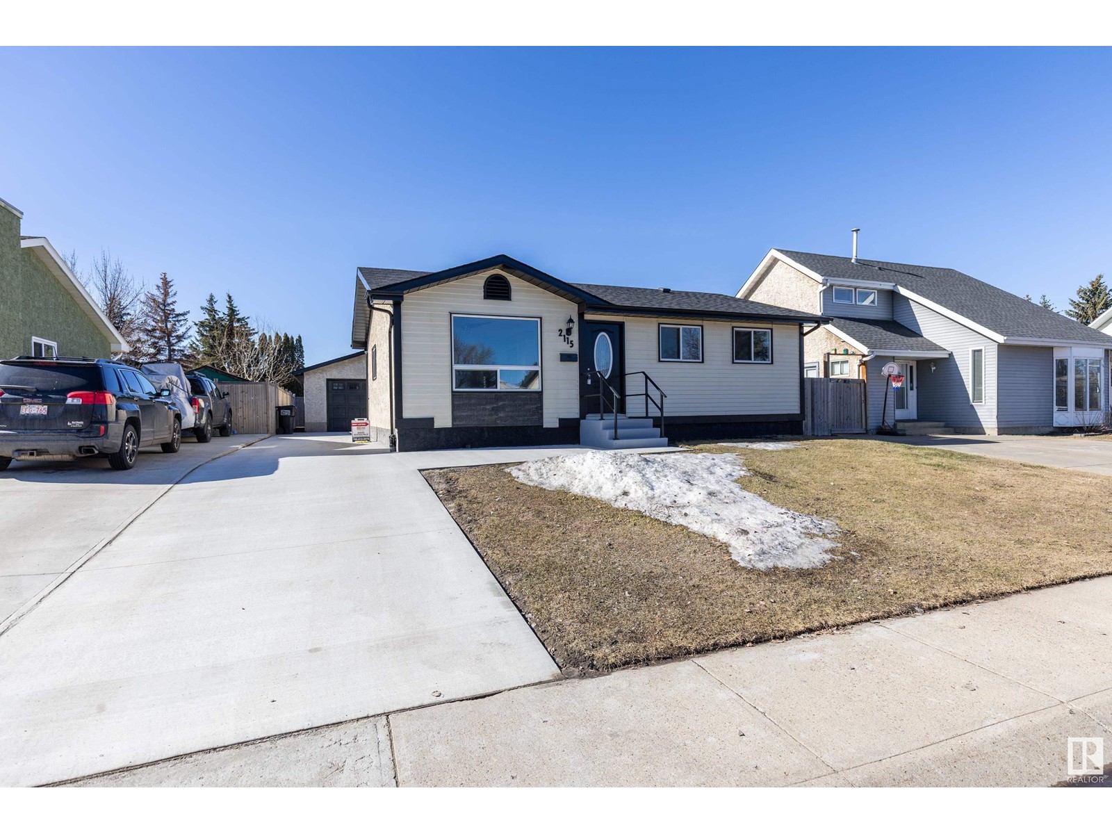 Property at 2115 145 AV NW image 2