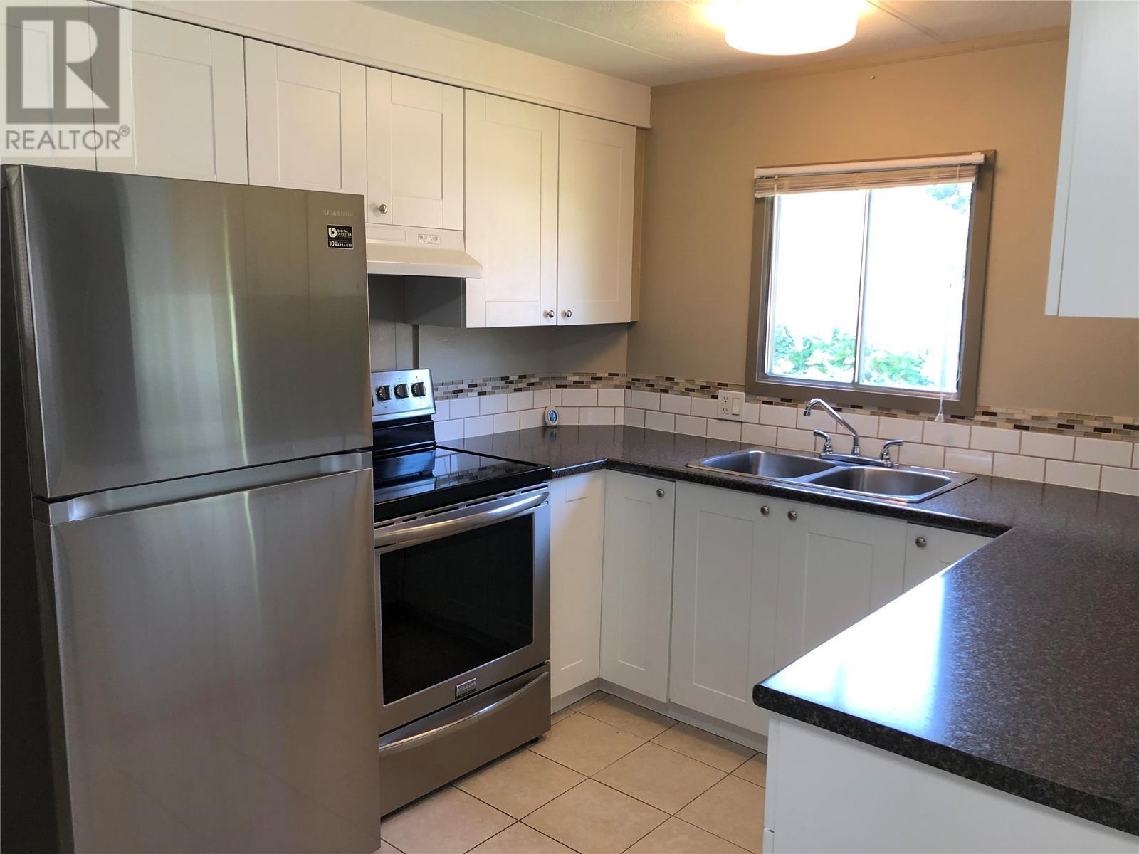 5484 25 Avenue Unit# 14, Vernon, British Columbia  V1T 7A8 - Photo 5 - 10304461