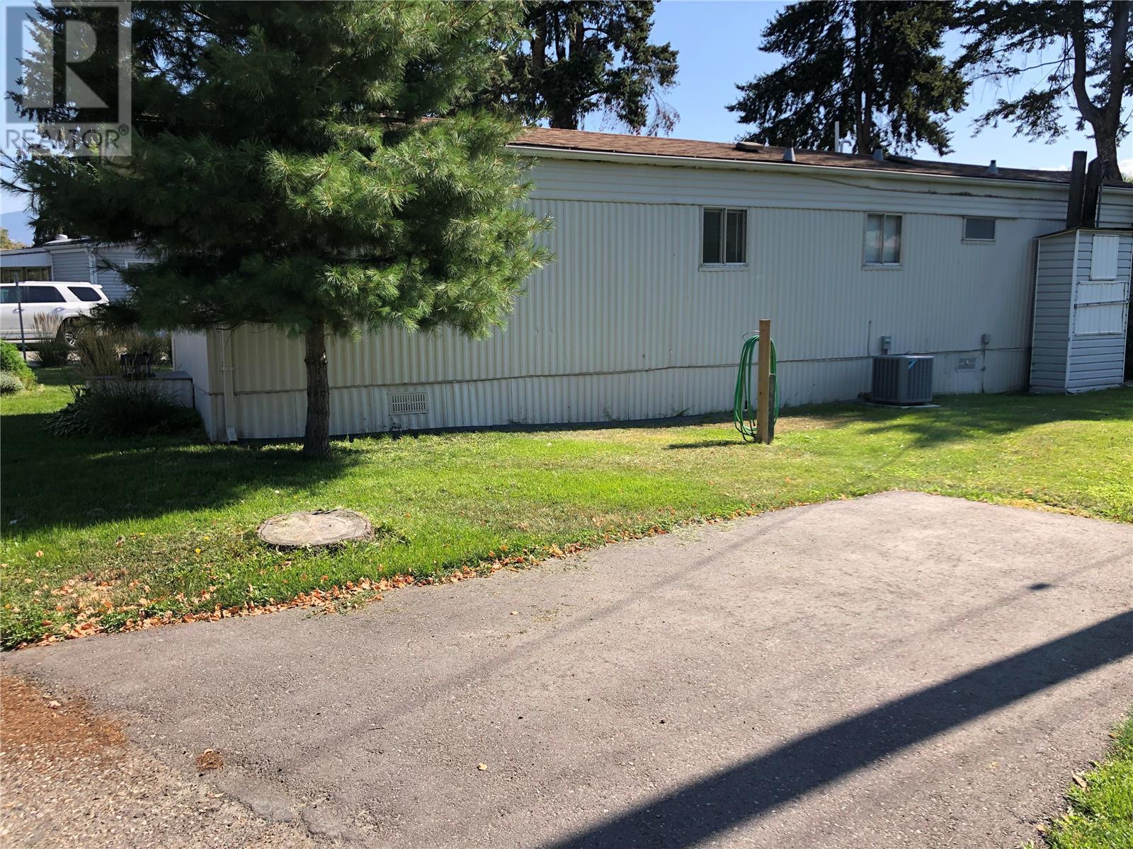 5484 25 Avenue Unit# 14, Vernon, British Columbia  V1T 7A8 - Photo 21 - 10304461