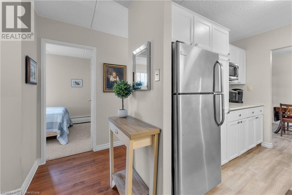 196 Scott Street Unit# 222, St. Catharines, Ontario  L2N 5T2 - Photo 3 - 40716708