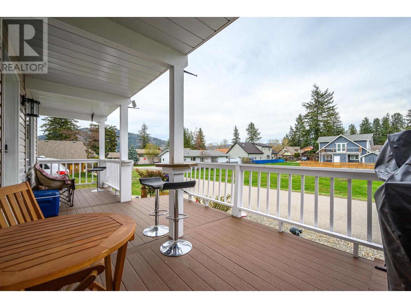 441 Hummingbird Avenue, Vernon, British Columbia  V1H 2A1 - Photo 7 - 10343099