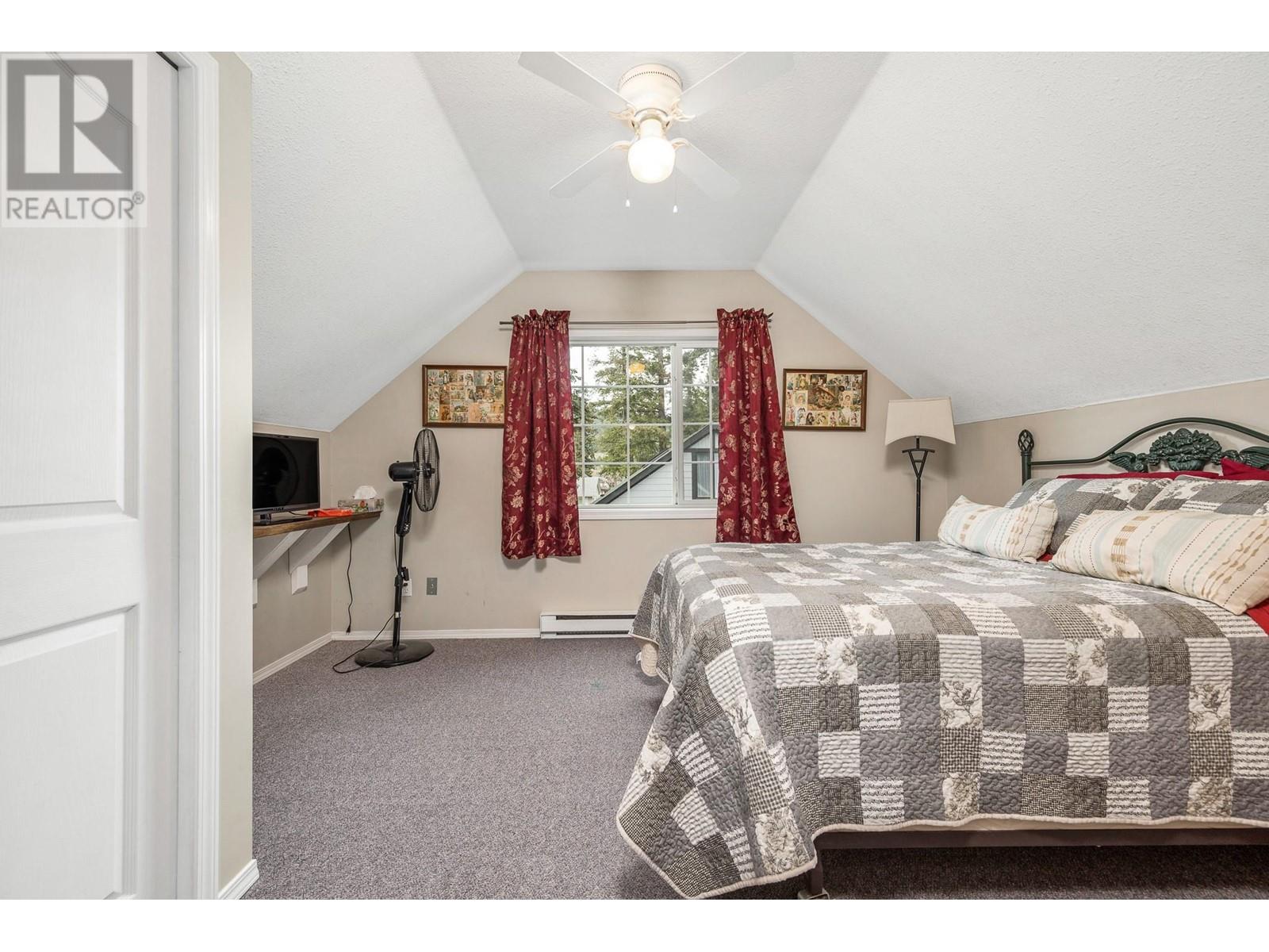 441 Hummingbird Avenue, Vernon, British Columbia  V1H 2A1 - Photo 26 - 10343099