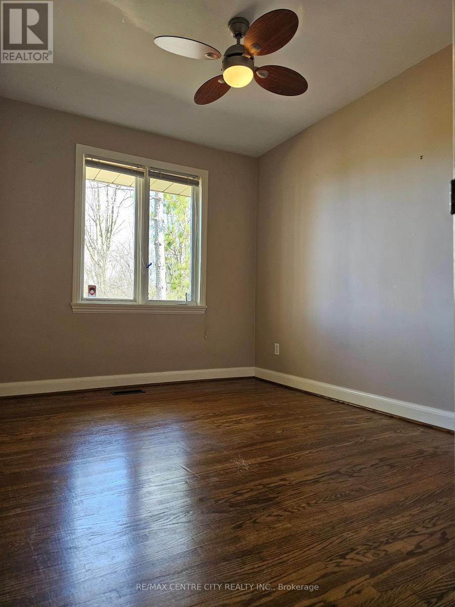 274 Burnett Avenue, Toronto, Ontario  M2N 1W1 - Photo 15 - C12081500