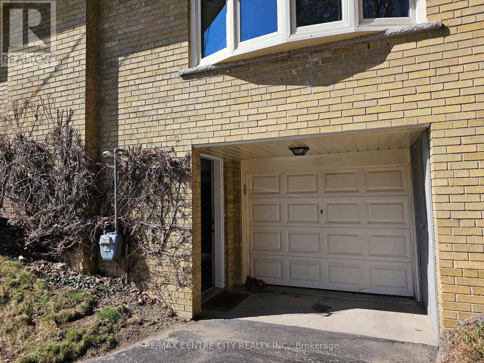 274 Burnett Avenue, Toronto, Ontario  M2N 1W1 - Photo 29 - C12081500
