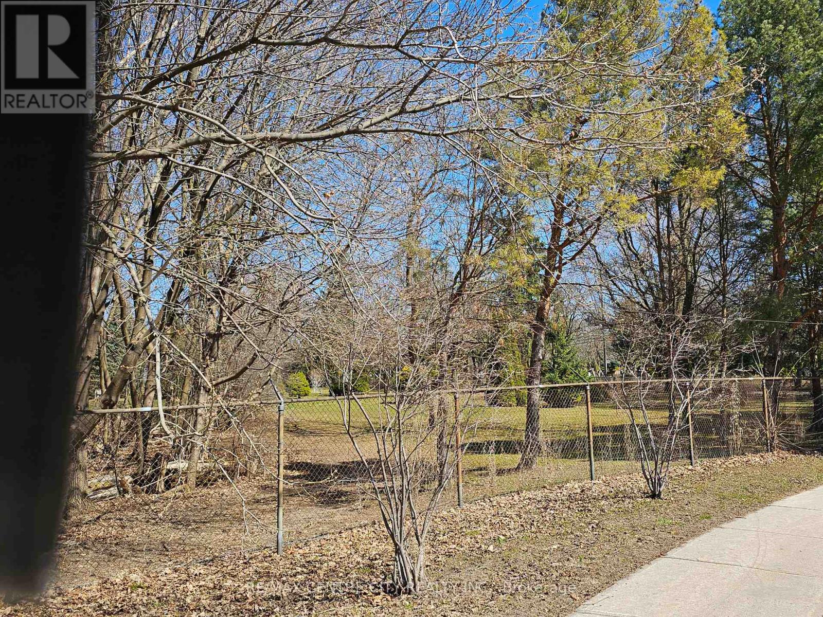274 Burnett Avenue, Toronto, Ontario  M2N 1W1 - Photo 33 - C12081500