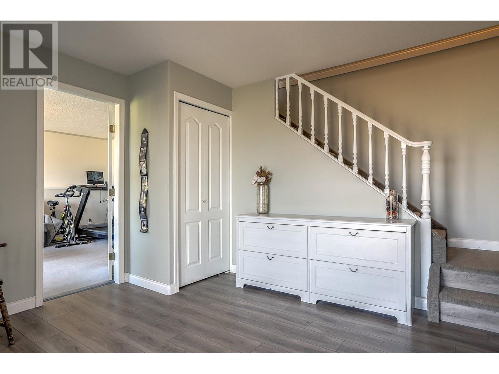 Property at 368 Marmot Court image 5