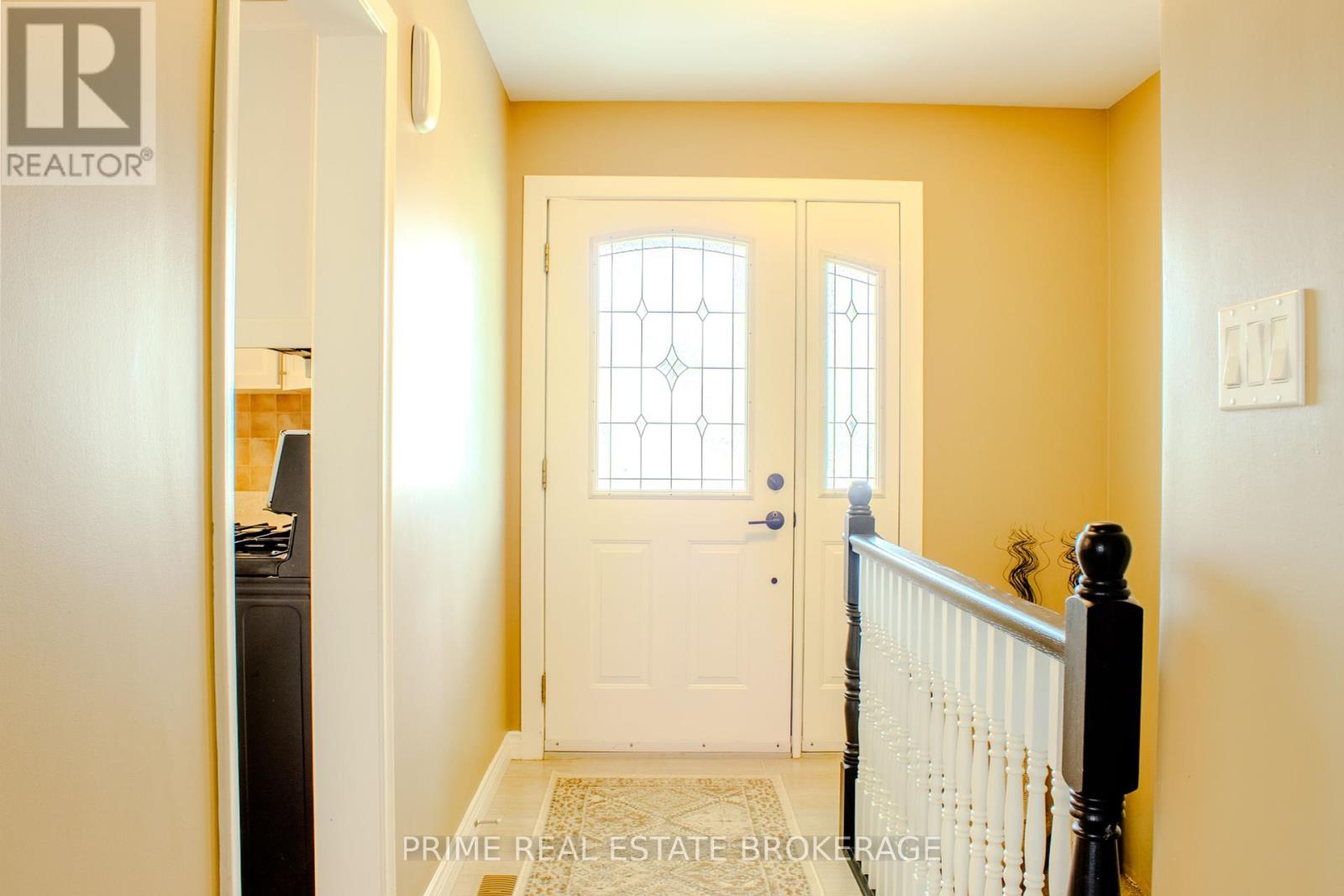 Property at 254 PRYDE BOULEVARD image 5