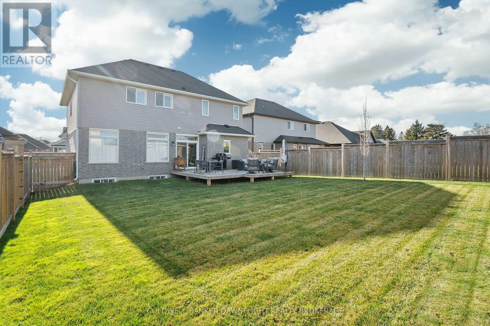 77 Dereham Drive, Tillsonburg, Ontario  N4G 0H1 - Photo 45 - X12081583