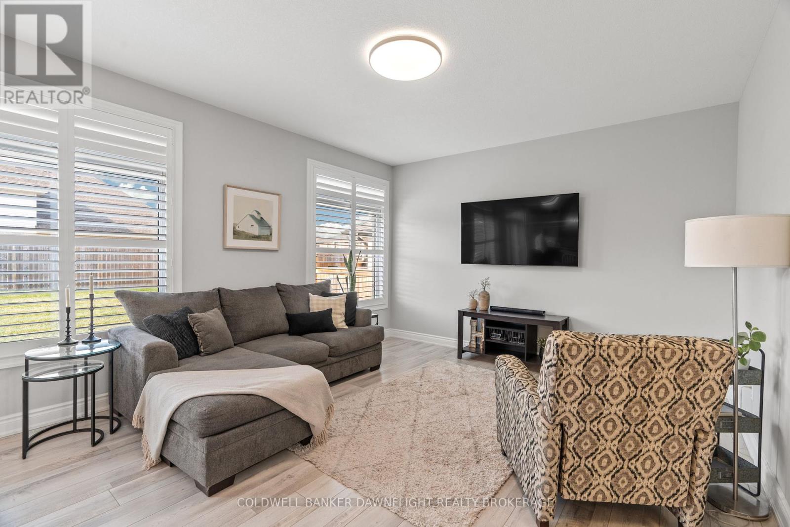 77 Dereham Drive, Tillsonburg, Ontario  N4G 0H1 - Photo 8 - X12081583