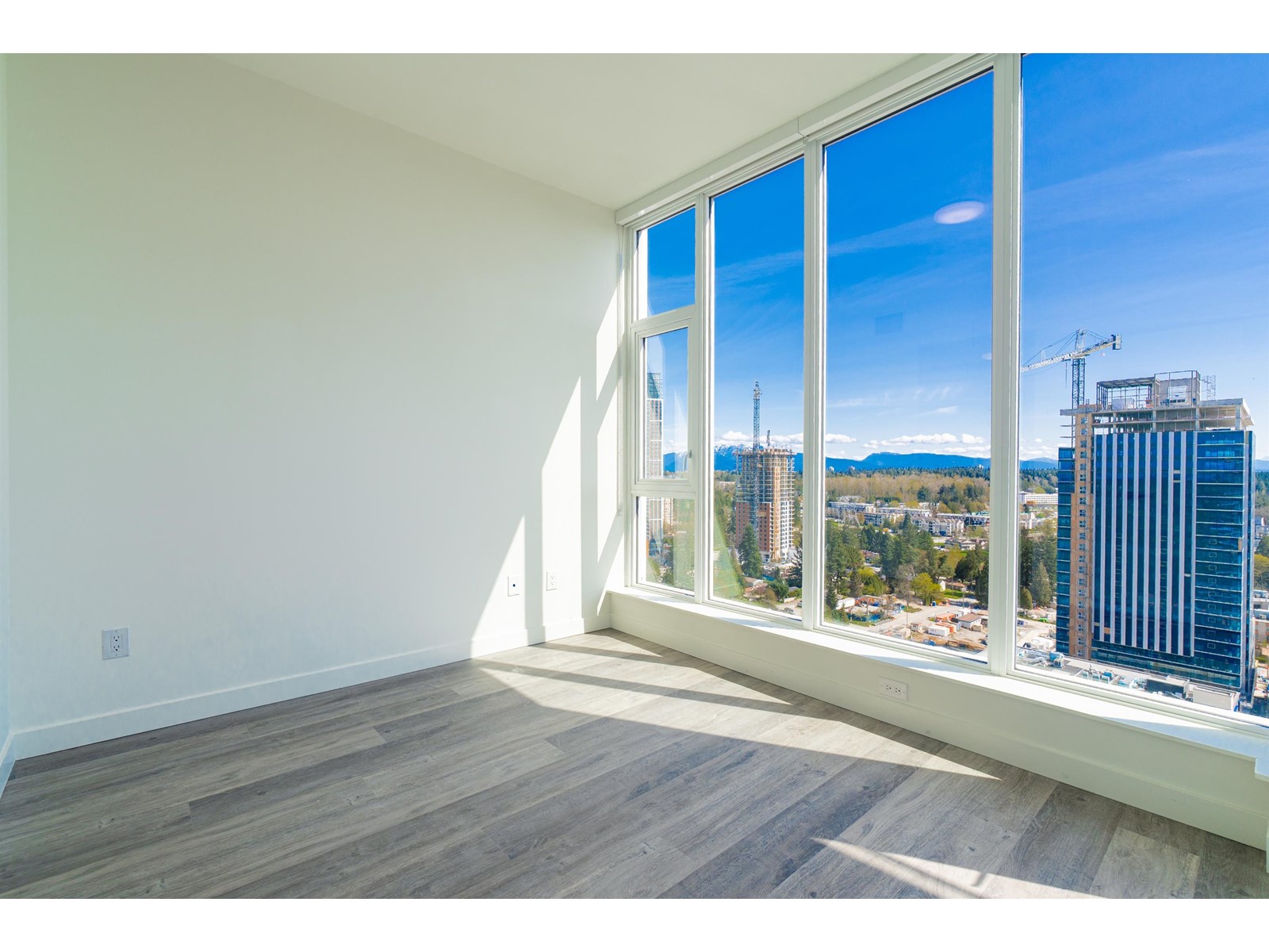 2709 9675 King George Boulevard, Surrey, British Columbia  V3T 0T7 - Photo 16 - R2989573