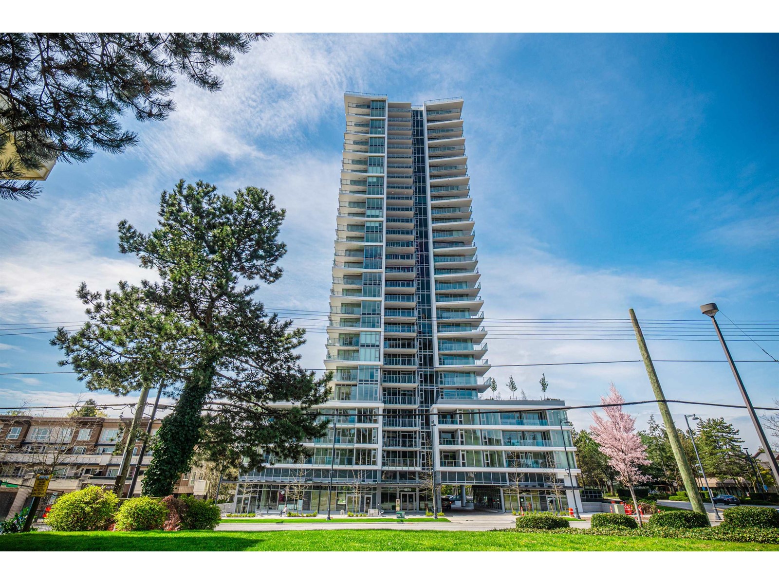 2709 9675 King George Boulevard, Surrey, British Columbia  V3T 0T7 - Photo 4 - R2989573