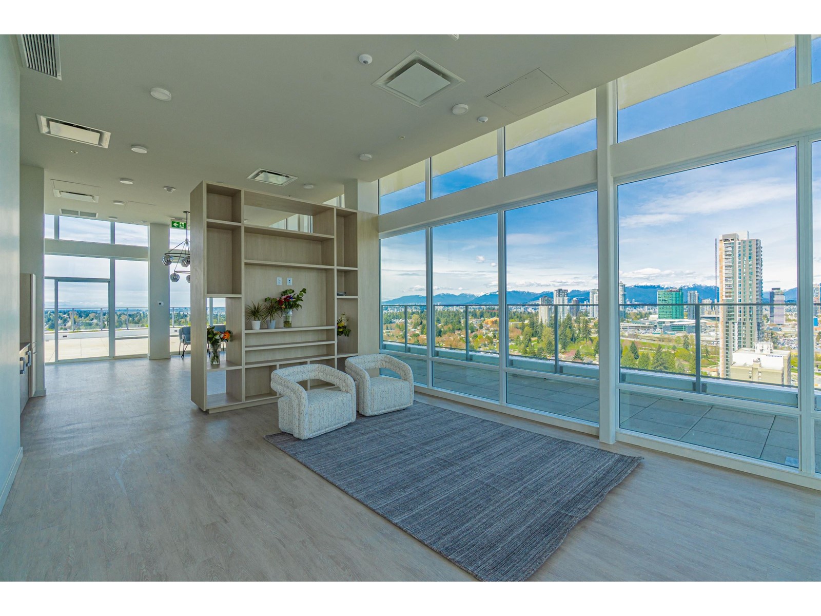 2709 9675 King George Boulevard, Surrey, British Columbia  V3T 0T7 - Photo 20 - R2989573