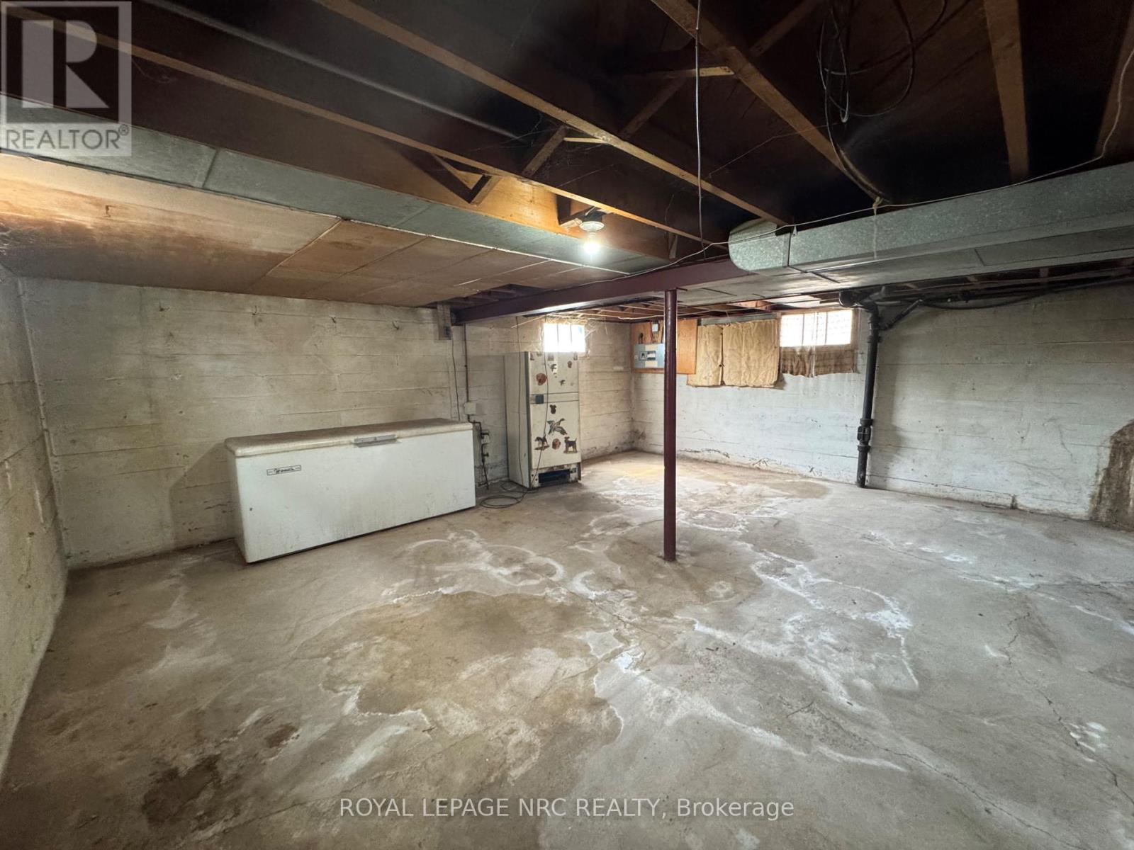 3 Eastbourne Avenue, St. Catharines, Ontario  L2M 5K3 - Photo 14 - X12081519