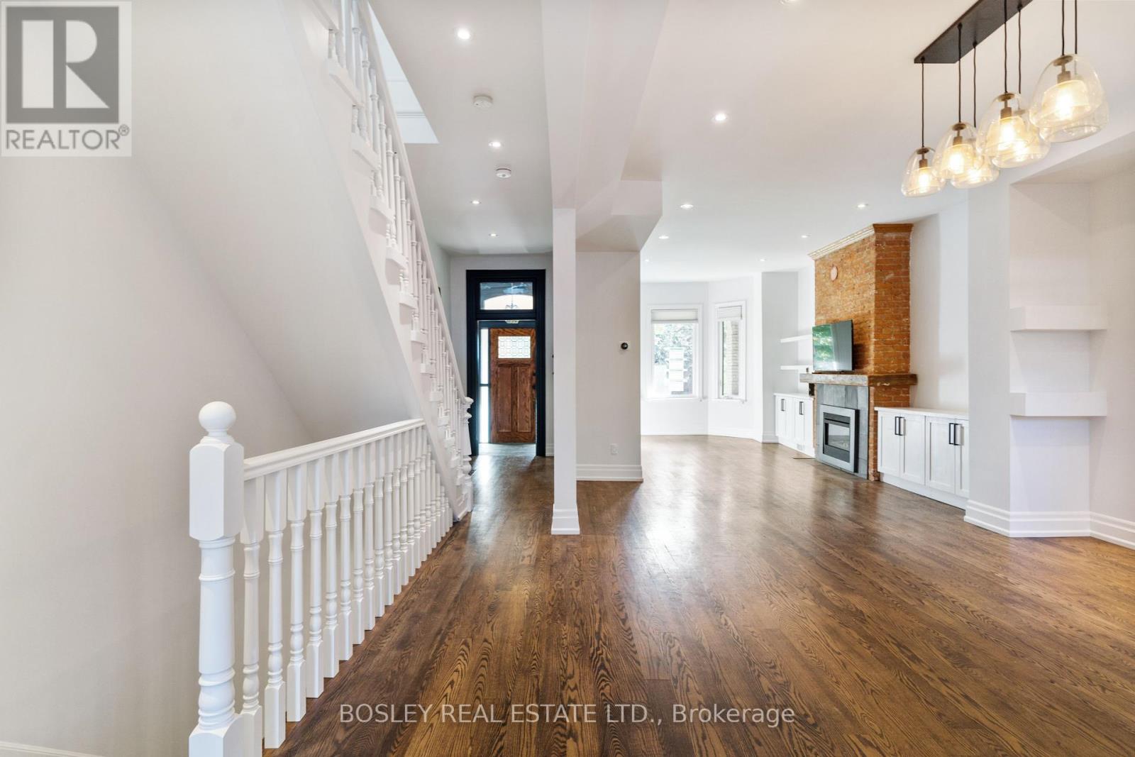 520 Manning Avenue, Toronto, Ontario  M6G 2V7 - Photo 18 - C12081460