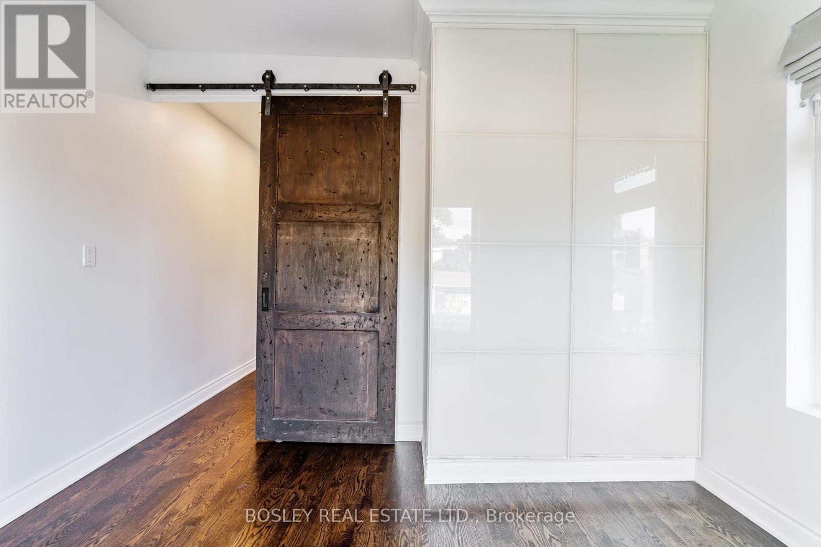 520 Manning Avenue, Toronto, Ontario  M6G 2V7 - Photo 33 - C12081460