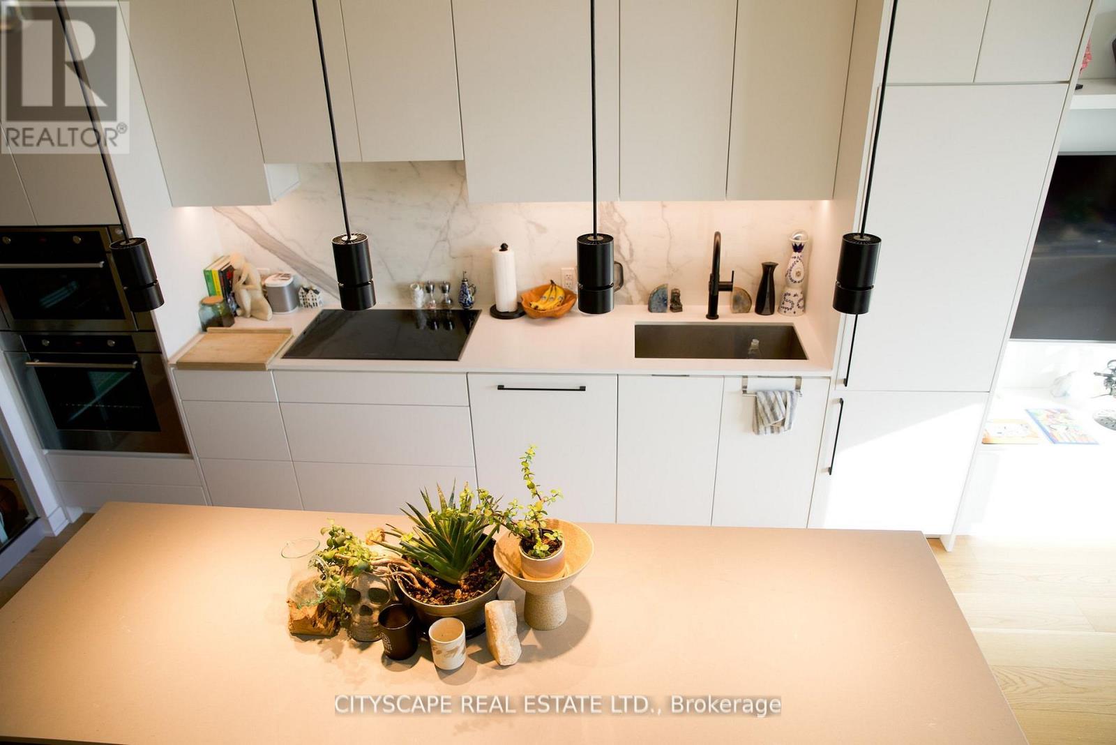 618 - 899 College Street W, Toronto, Ontario  M6H 1A1 - Photo 15 - C12081463