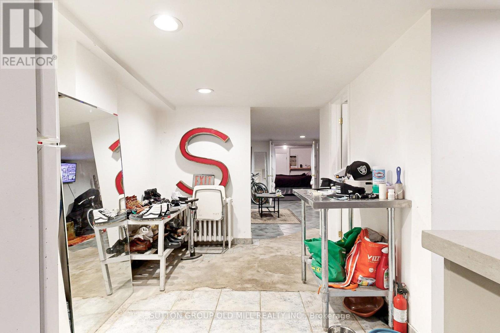 1058 College Street, Toronto, Ontario  M6H 1A9 - Photo 35 - C12081537