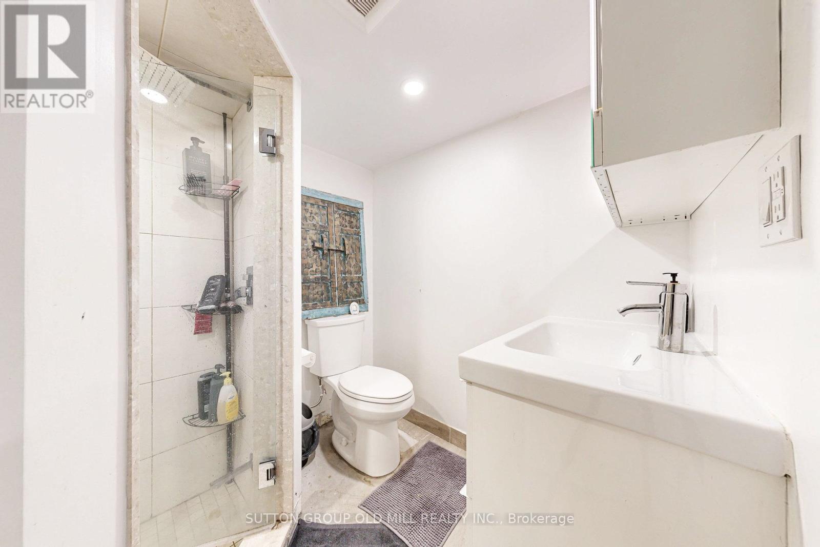 1058 College Street, Toronto, Ontario  M6H 1A9 - Photo 39 - C12081537