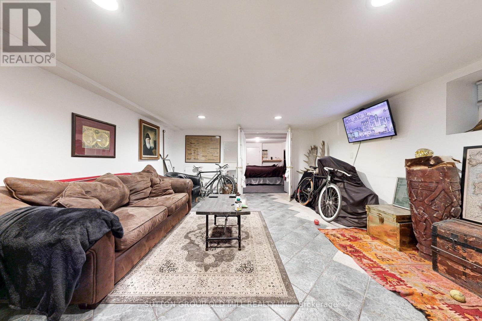 1058 College Street, Toronto, Ontario  M6H 1A9 - Photo 40 - C12081537
