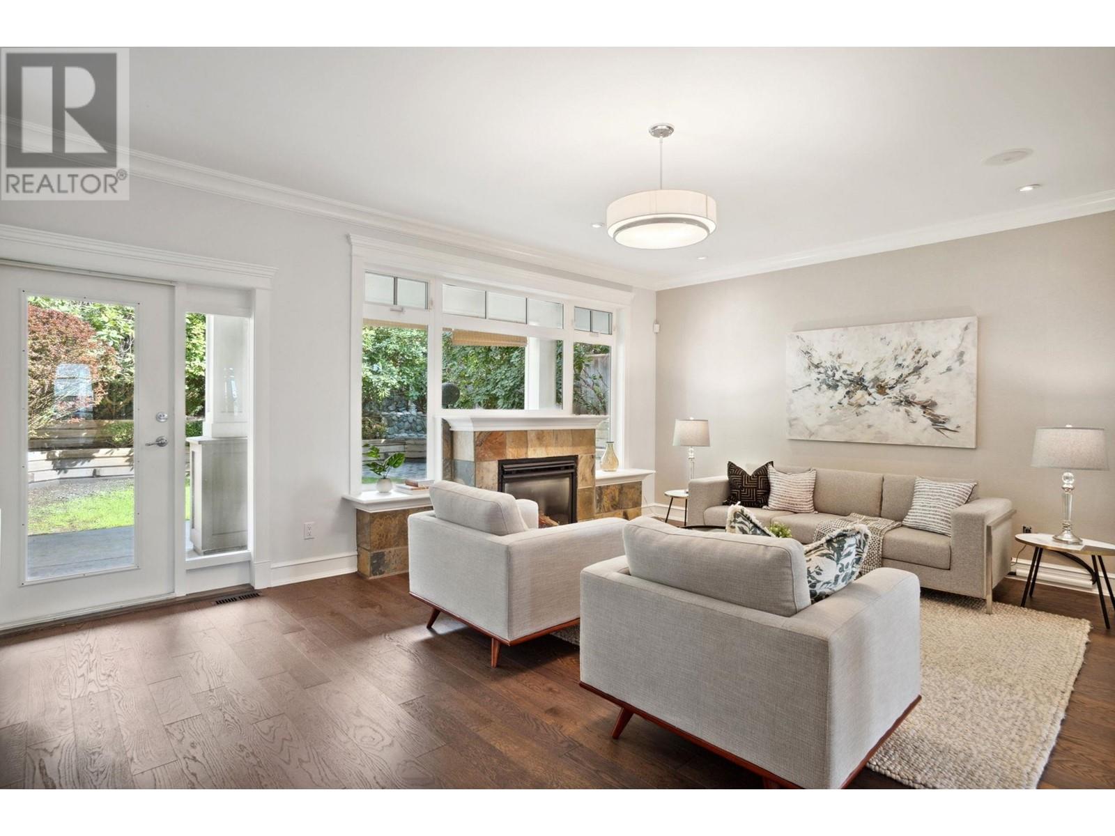 2185 Lawson Avenue, West Vancouver, British Columbia  V7V 2E1 - Photo 9 - R2988560